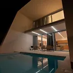 度假居 Lovely Home In Petrcane