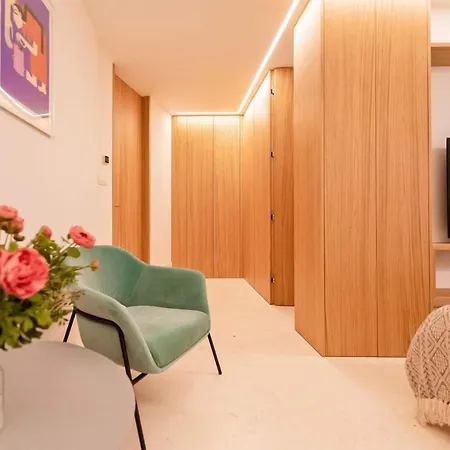 Lovely Home In Petrcane Semesterbostad *